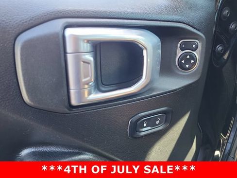 Used 2022 Jeep Wrangler Unlimited Sport AWD/4WD image 19