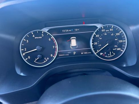 Used 2023 Nissan Rogue SL image 27