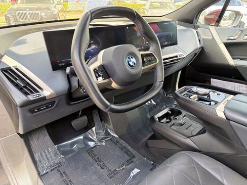 Used 2023 BMW iX M60 AWD/4WD image 22
