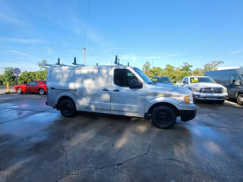 Used 2020 Nissan NV 2500 S RWD image 22