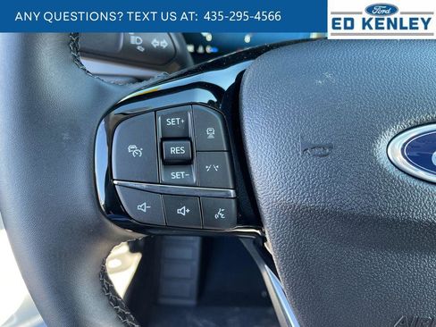 New 2026 Ford Escape Platinum w/ Premium Technology Package image 19