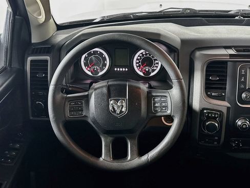 Used 2018 RAM 1500 ST AWD/4WD image 13