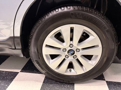 Used 2018 Subaru Outback 2.5i Premium AWD/4WD image 9