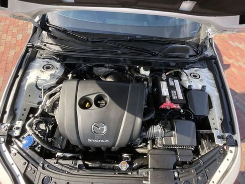Used 2022 MAZDA MAZDA3 s image 26