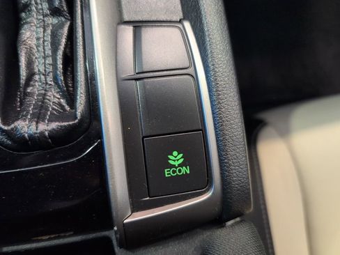 Used 2017 Honda Civic EX image 26