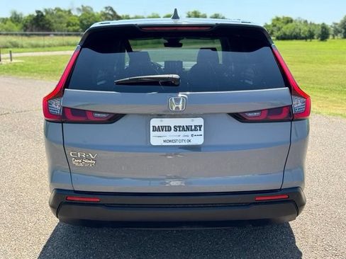 Used 2025 Honda CR-V EX-L image 5