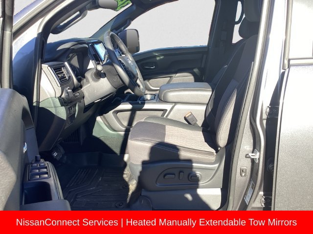 Used 2023 Nissan Titan SV w/ SV Convenience Package AWD/4WD image 9