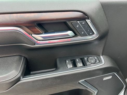 Used 2023 GMC Sierra 1500 SLT w/ SLT Premium Package image 16