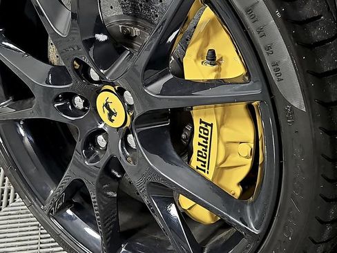 Used 2014 Ferrari California RWD image 29