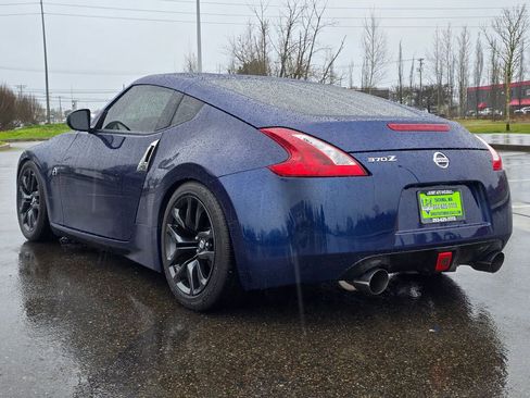 Used 2019 Nissan 370Z Base image 3