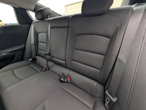 Used 2024 Chevrolet Malibu LT image 26