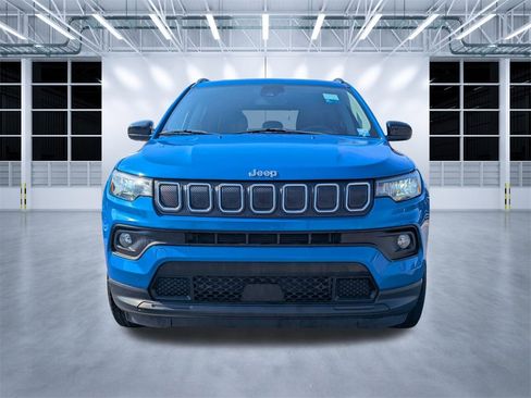 Used 2022 Jeep Compass Latitude image 25