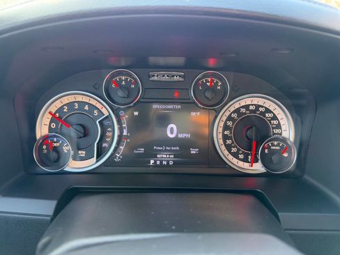 Used 2017 RAM 1500 Laramie w/ Convenience Group image 13