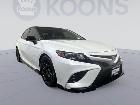 Used 2022 Toyota Camry TRD image 10
