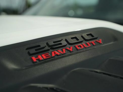 New 2026 RAM 2500 Laramie w/ Night Edition AWD/4WD image 42