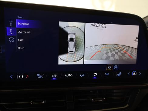 Used 2025 Chevrolet Equinox EV RS w/ LPO, Active Package FWD image 6