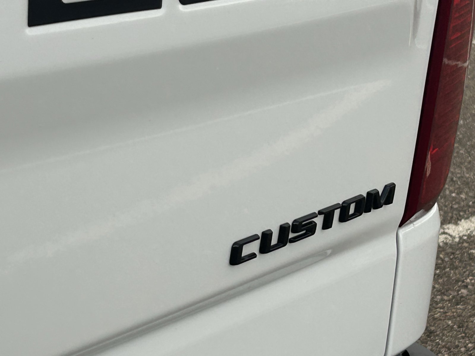 Used 2026 Chevrolet Silverado 1500 Custom w/ Turbomax Blackout Package RWD image 10
