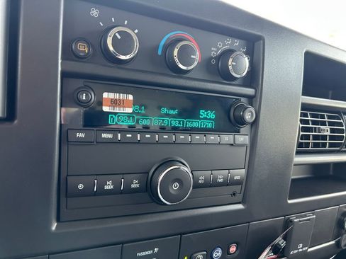 New 2025 Chevrolet Express 2500 w/ Driver Convenience Package image 34