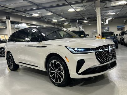 Used 2025 Lincoln Nautilus Reserve