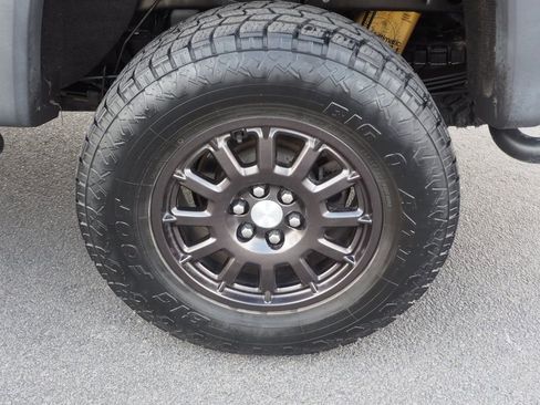 Used 2020 Chevrolet Colorado ZR2 w/ Colorado ZR2 Bison Edition image 9