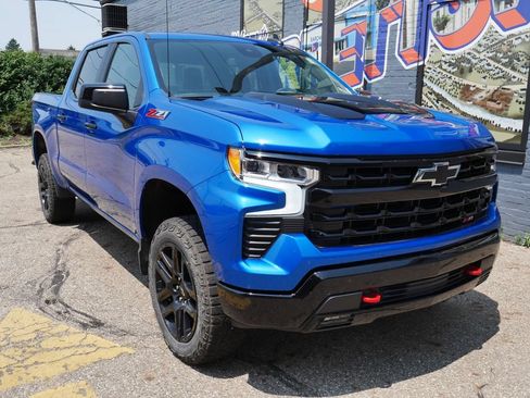 Used 2024 Chevrolet Silverado 1500 LT Trail Boss w/ Protection Package AWD/4WD image 26