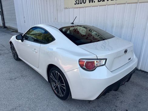 Used 2013 Scion FR-S 10 Series image 6