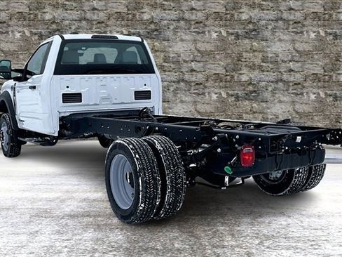 New 2025 Ford F550 4x4 Regular Cab Super Duty w/ XL Chrome Package image 3
