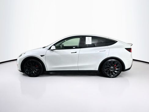 Used 2022 Tesla Model Y Performance AWD/4WD image 4