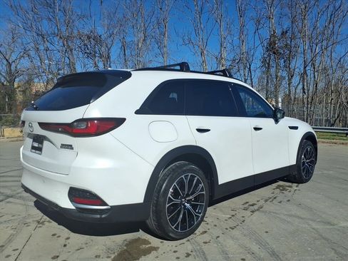 Used 2025 MAZDA CX-70 Plug-In Hybrid w/ Premium Pkg image 3