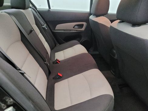 Used 2014 Chevrolet Cruze LS image 19