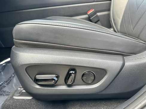 Certified 2025 Lexus NX 450h+ AWD w/ Luxury Package image 14