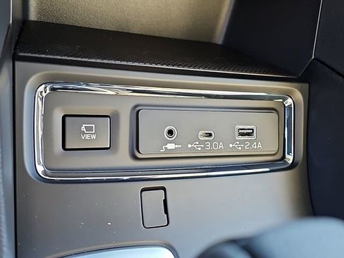 New 2026 Subaru Ascent Limited AWD/4WD image 21