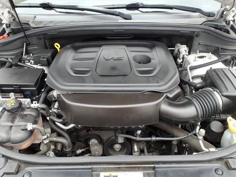 Used 2019 Jeep Grand Cherokee Laredo image 29