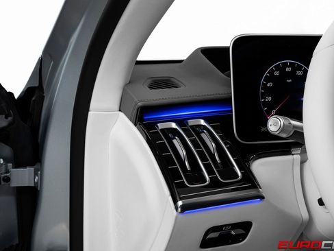 Used 2024 Mercedes-Benz Maybach S 680 4MATIC image 27