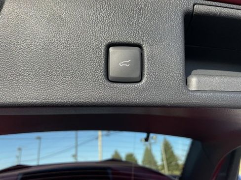 New 2025 Ford Escape ST-Line w/ Tech Pack #1 image 9