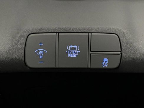 New 2026 Hyundai Elantra Limited image 13