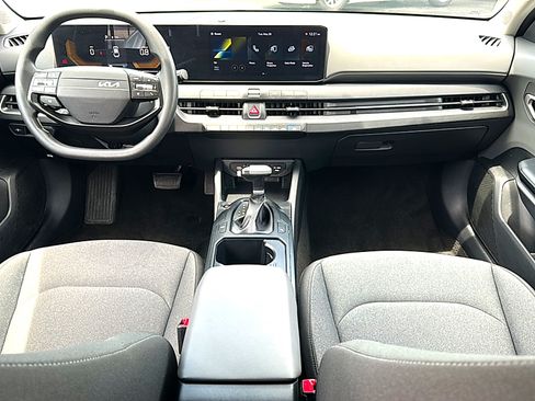 Used 2025 Kia K4 FWD image 20