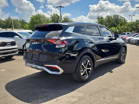 Certified 2024 Kia Sportage EX FWD image 8