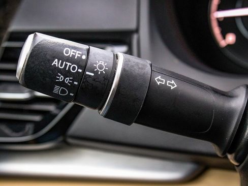 Used 2019 Acura RDX Base image 25