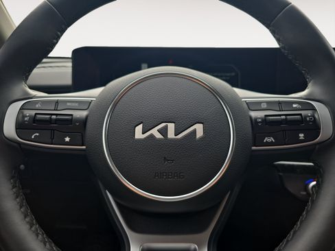 Certified 2025 Kia K5 EX FWD image 11