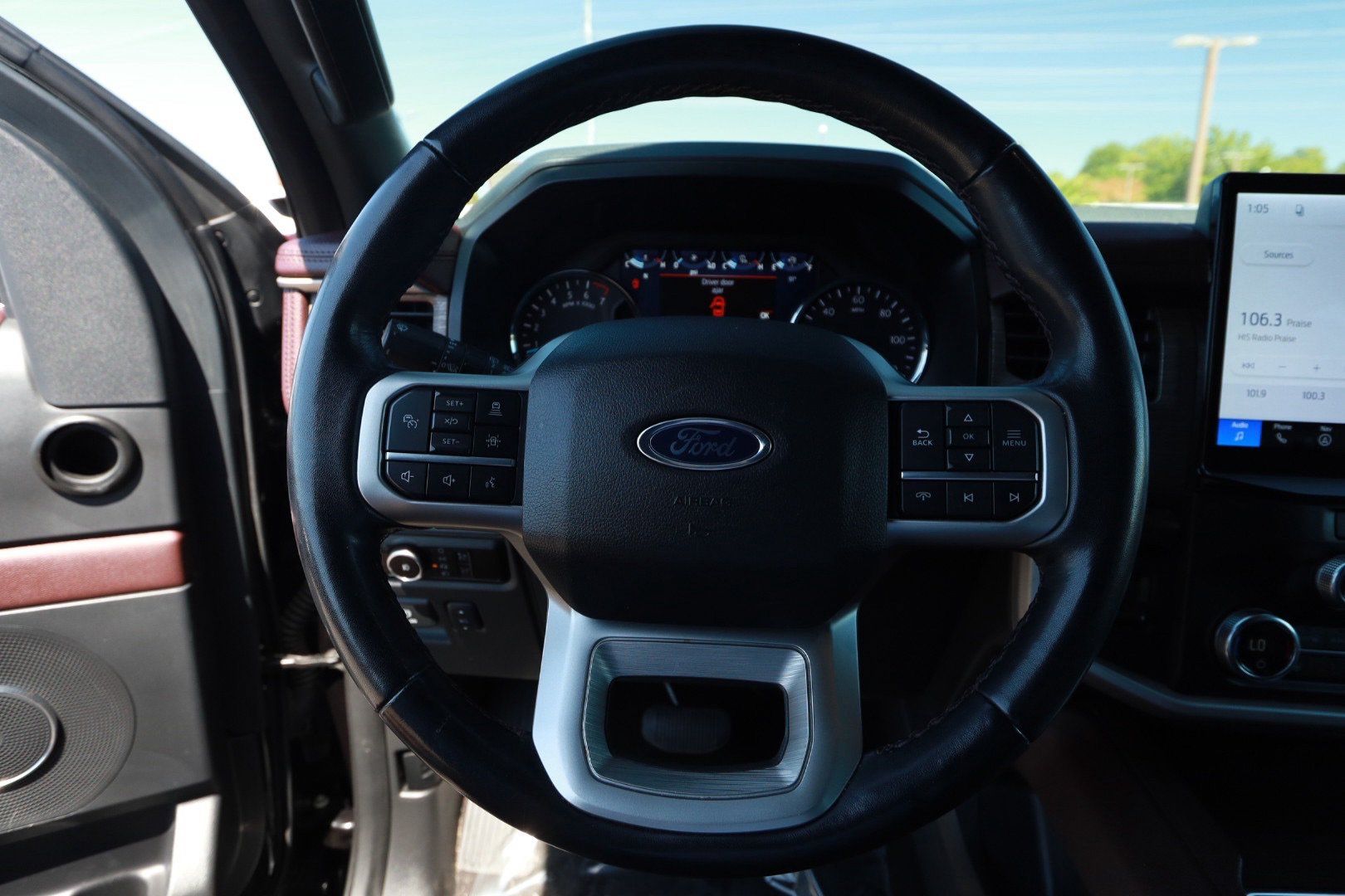 Used 2023 Ford Expedition Max Limited RWD image 10
