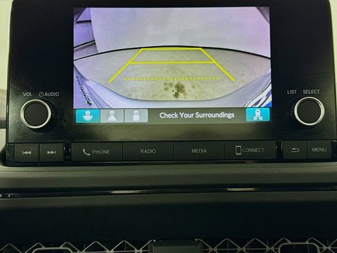 Used 2025 Honda Accord SE image 18