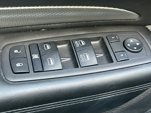 Used 2019 Dodge Durango GT AWD/4WD image 12