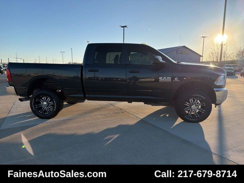 Used 2016 RAM 2500 Tradesman w/ Chrome Appearance Group image 28