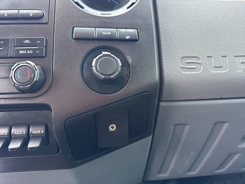 Used 2012 Ford F450 XL w/ PWR Equipment Group image 24