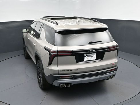 New 2026 Chevrolet Traverse Z71 w/ Enhanced Driving Package image 35