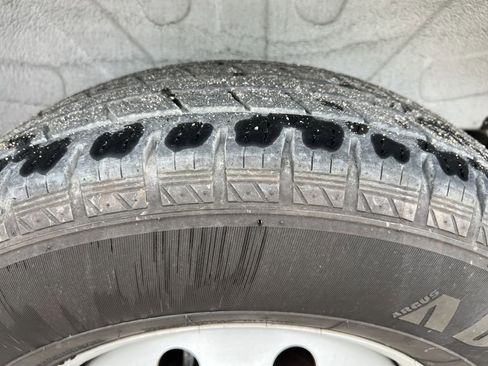 Used 2019 RAM ProMaster 2500 w/ Interior Convenience Group image 15