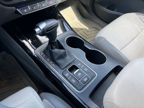 Used 2019 Kia Sorento SX w/ SX Touring Package AWD/4WD image 14