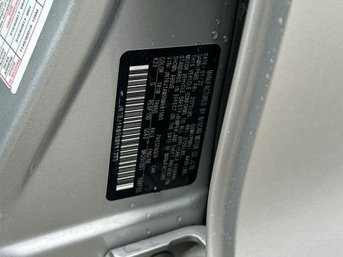 Used 2022 Nissan Rogue Sport S image 32