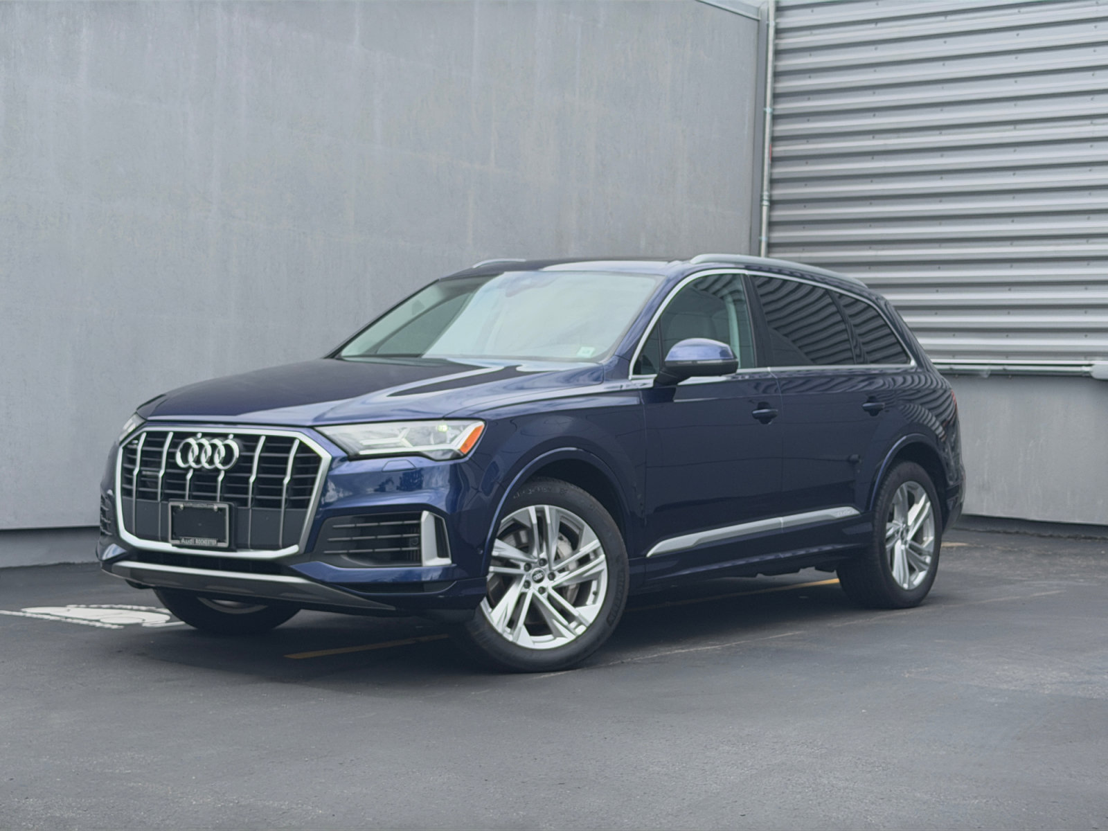 Used 2021 Audi Q7 3.0T Premium Plus w/ Premium Plus Package AWD/4WD image 1